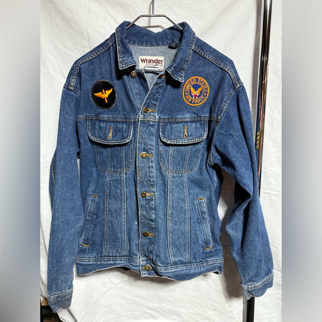 Vintage Wrangler Jean Jacket With Military Patches Sz Lg 3ak